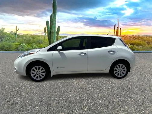 2017 Nissan Leaf S