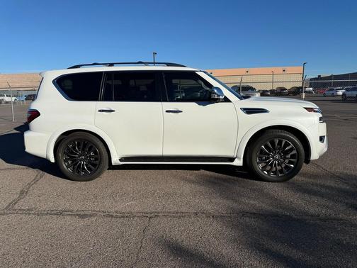 2023 Nissan Armada Platinum 2WD