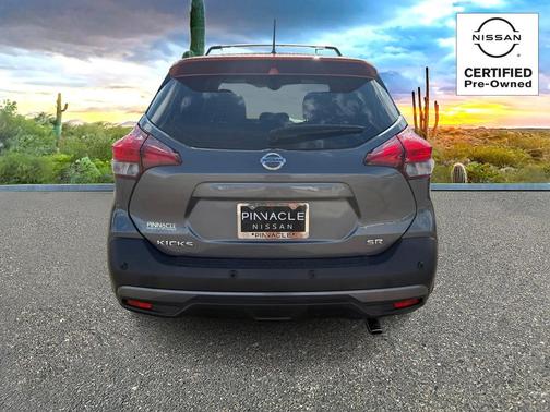 2020 Nissan Kicks SR