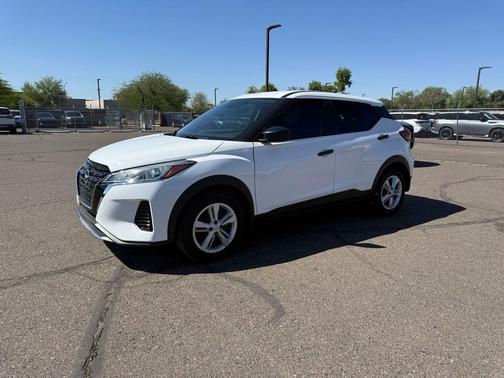 Fresh Powder 2025 Nissan Kicks S