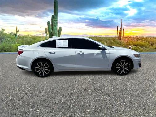 2021 Chevrolet Malibu FWD RS