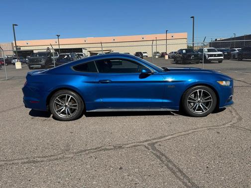 2017 Ford Mustang GT