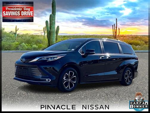 2025 Toyota Sienna Platinum