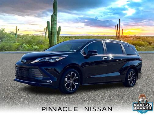 2025 Toyota Sienna Platinum