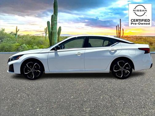 2023 Nissan Altima SR FWD