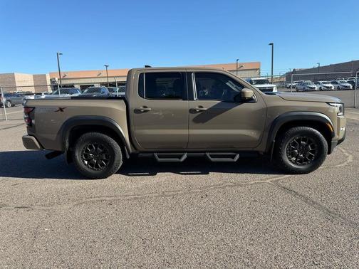 2023 Nissan Frontier PRO-X