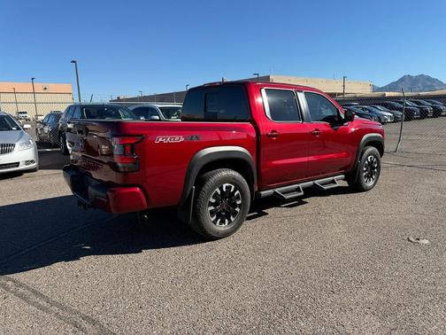 2023 Nissan Frontier PRO-4X