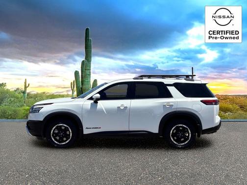 Glacier White 2024 Nissan Pathfinder Rock Creek 4WD