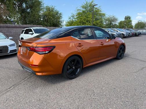 Monarch Orange/Super Black 2021 Nissan Sentra SR