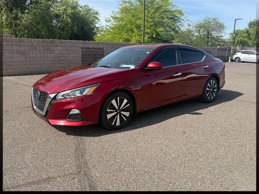 Scarlet Ember Tintcoat 2021 Nissan Altima 2.5 SV