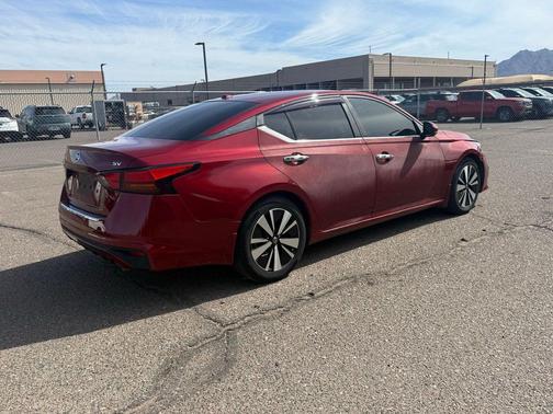 Scarlet Ember Tintcoat 2021 Nissan Altima 2.5 SV