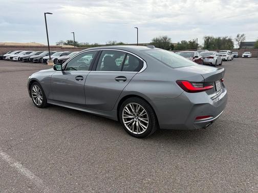 2024 BMW 330 330i