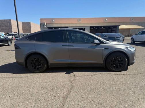 Pearl White Multi-Coat 2020 Tesla Model X Long Range Dual Motor All-Wheel Drive