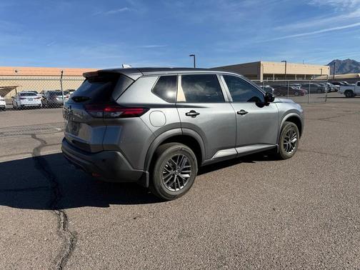2021 Nissan Rogue S