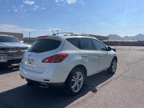 2010 Nissan Murano LE