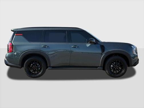 2025 Nissan Armada PRO-4X 4WD