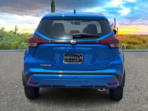 2024 Nissan Kicks S