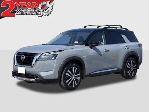2025 Nissan Pathfinder Platinum FWD