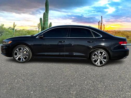 2022 Volkswagen Passat 2.0T SE