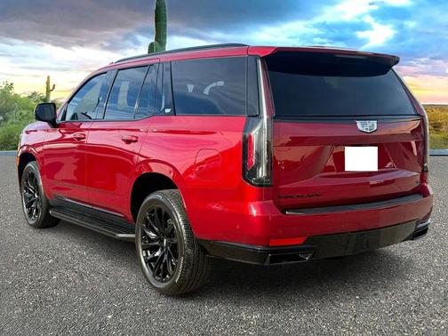 2023 Cadillac Escalade Sport