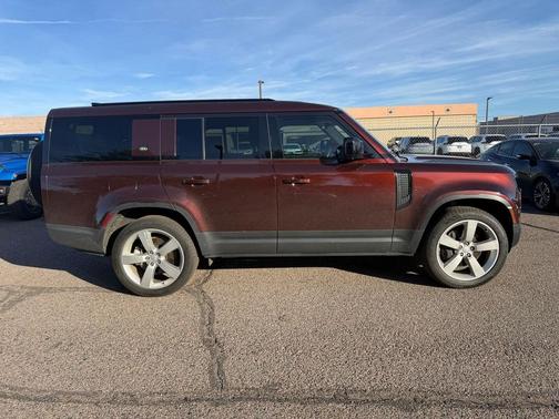 2023 Land Rover Defender 130 First Edition