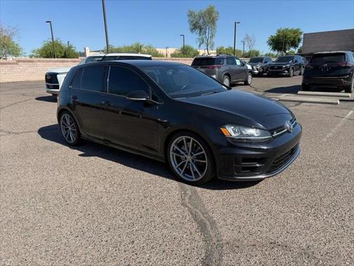 2017 Volkswagen Golf R 2.0T DSG