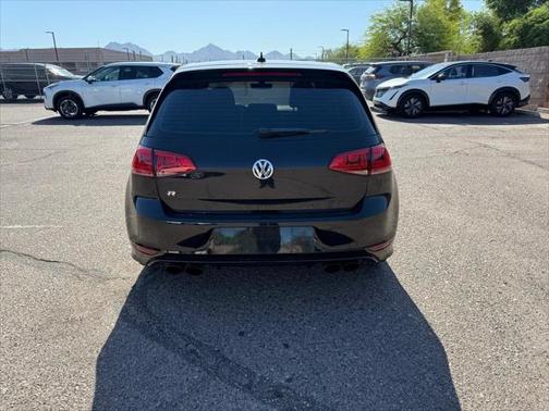 2017 Volkswagen Golf R 2.0T DSG