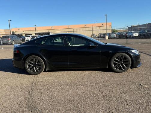 2021 Tesla Model S Plaid