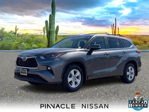 2023 Toyota Highlander LE