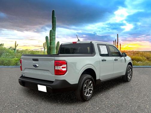 Cactus Gray 2024 Ford Maverick XLT
