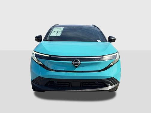 2026 Nissan Leaf PLATINUM+
