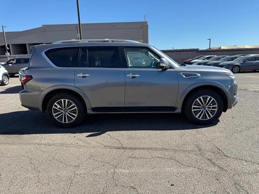 2024 Nissan Armada SL 2WD