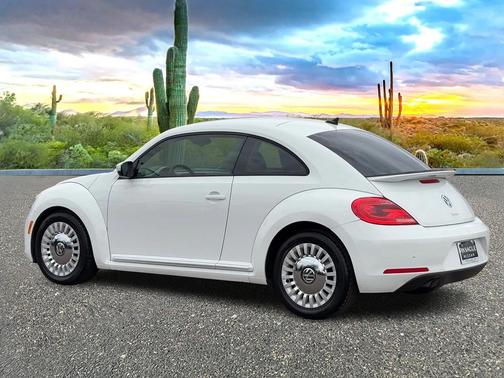 2016 Volkswagen Beetle 1.8T SE
