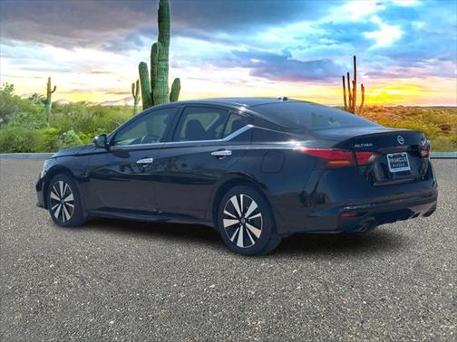 2020 Nissan Altima 2.5 SV
