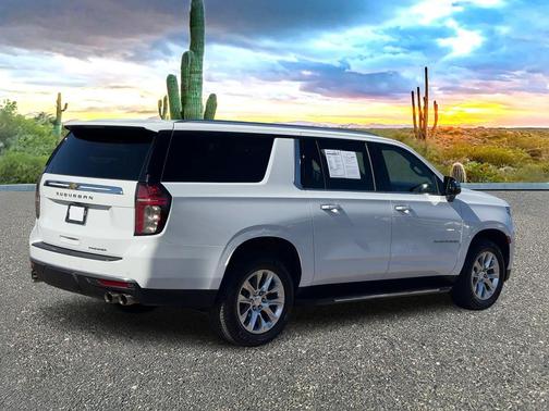 2023 Chevrolet Suburban Premier