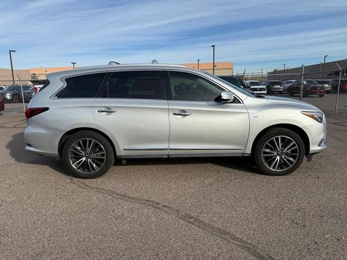 2020 INFINITI QX60 Luxe