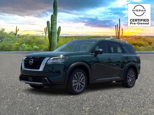 2023 Nissan Pathfinder SL FWD