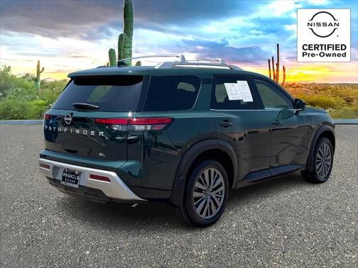 2023 Nissan Pathfinder SL FWD