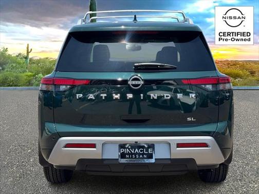 2023 Nissan Pathfinder SL FWD