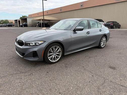 2024 BMW 330 330i