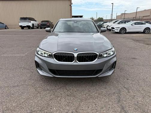 2024 BMW 330 330i