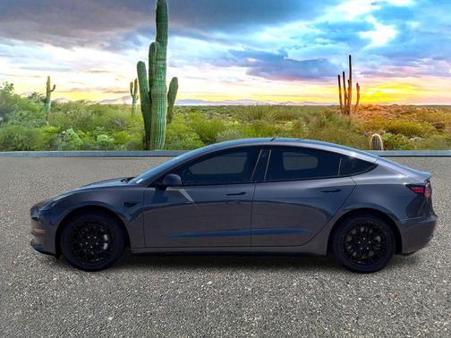 Midnight Silver 2021 Tesla Model 3 Long Range