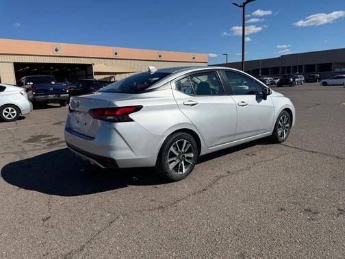 2025 Nissan Versa 1.6 SV