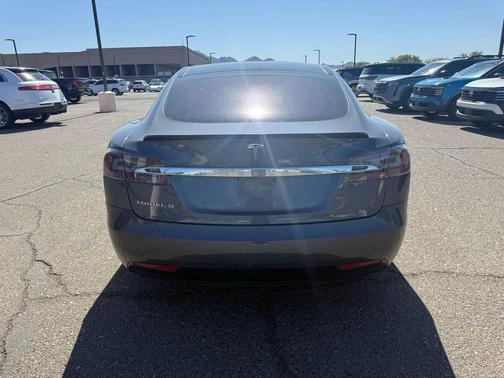 Titanium 2016 Tesla Model S 70D