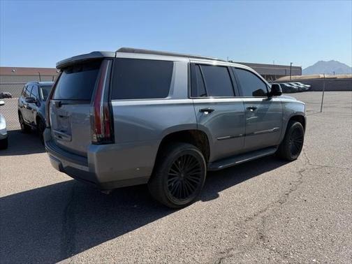 2020 Cadillac Escalade Luxury