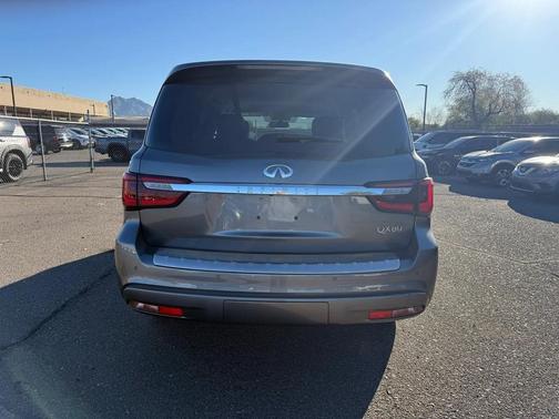 2019 INFINITI QX80 Luxe