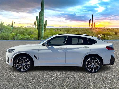 2024 BMW X4 M40i