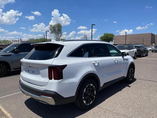2024 Kia Sorento S