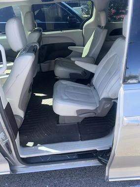 2020 Chrysler Pacifica Touring-L Plus