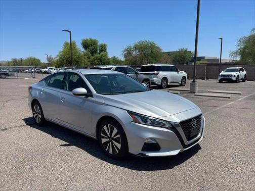 2021 Nissan Altima 2.5 SV